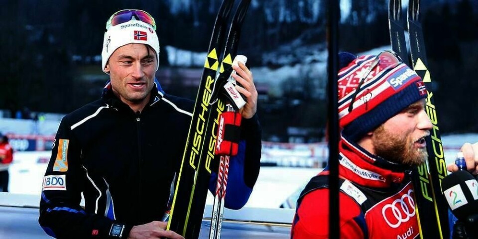 KLARE: Petter Northug (til venstre) tror ikke han har sjans mot Martin Johnsrud Sundby (til høyre) i fredagens etappe i Tour de Ski.