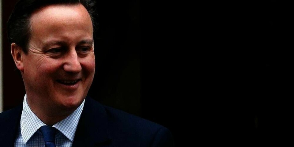 HJELPER: Storbritannias statsminister David Cameron reiser til Skottland torsdag. Han skal snakke med folk i oljebransjen.