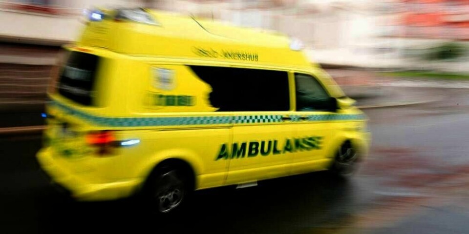 UTRYKKING: Stortinget har bestemt hvor raskt ambulansene skal være på plass ved en ulykke. Mange steder bruker ambulansene for lang tid.