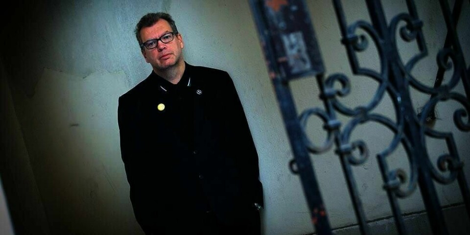 DIKT: Forfatter Frode Grytten reagerte på en ny asyllov i Danmark. Derfor skrev han diktet «til orientering».