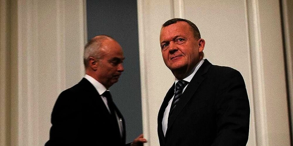 STATSMINISTER:  Danmark styres av partiet Venstre og statsminister Lars Løkke Rasmussen. Men nå sliter regjeringa med forholdet til støttepartiene. Uten dem, har de ikke flertall.