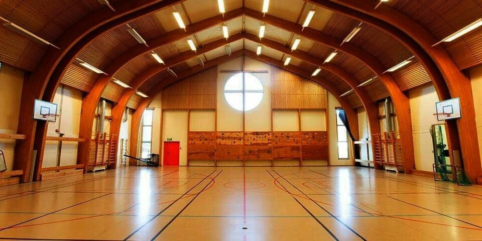 GYMSAL: Anders Behring Breivik soner i Skien fengsel. Snart blir denne gymsalen Norges sikreste. Rettssaken om hvordan han har det i fengsel skjer her.