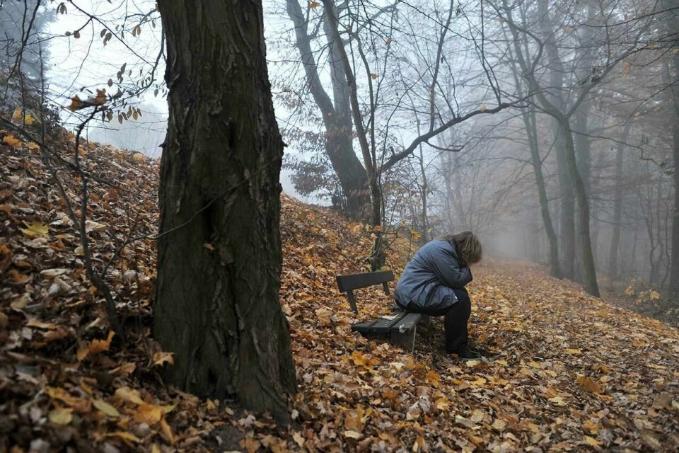 SNAKK: Kjenner du noen som har det vanskelig? Er du bekymret for ham eller henne? Snakk med personen. Det kan forebygge selvmord.