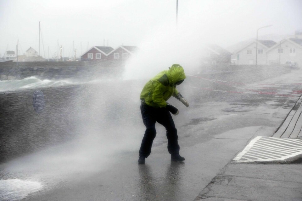 EKSTREMVÆR: Det blir skikkelig uvær i flere fylker fredag.