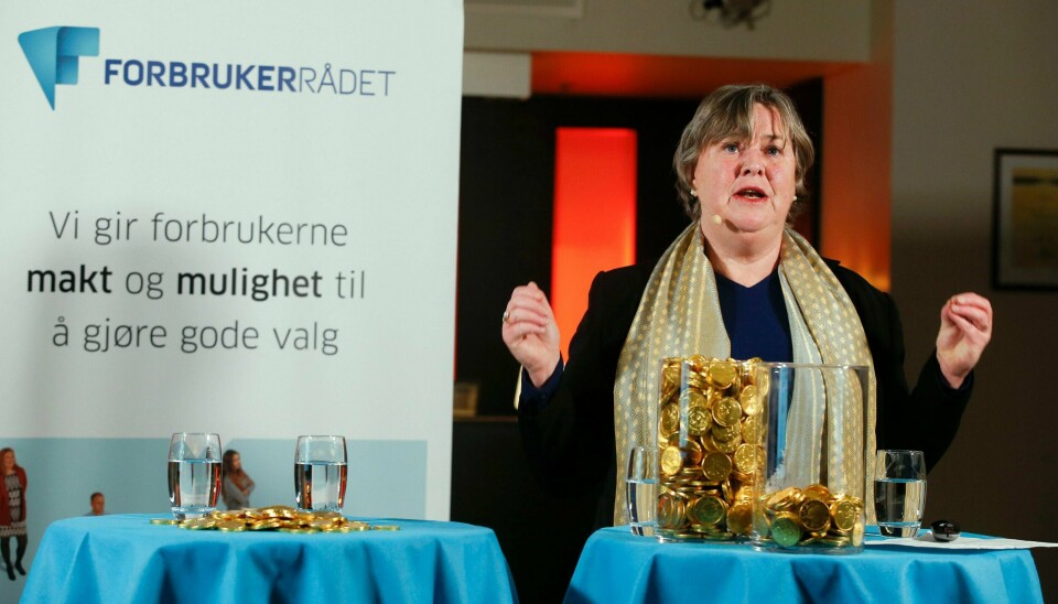 RÅD: Ikke si ja til høyere rente. Det er rådet fra Elisabeth Realfsen i Forbrukerrådet. Hun snakker spesielt til dem som betaler 3 prosent rente eller mer for boliglånet.