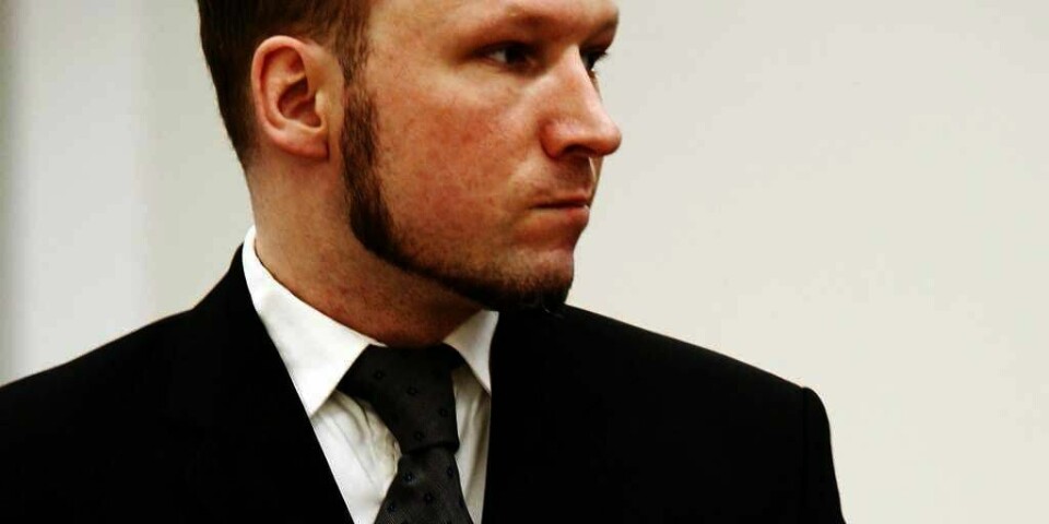 TERROR: Anders Behring Brevik er dømt for terroren i Norge 22. juli 2011. Nå kommer boka om moren hans.