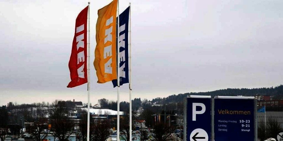 LAMPE: IKEA ber om å få tilbake barne-lampen Smila. Årsaken er at en baby i Skottland ble kvalt av ledningen og døde.