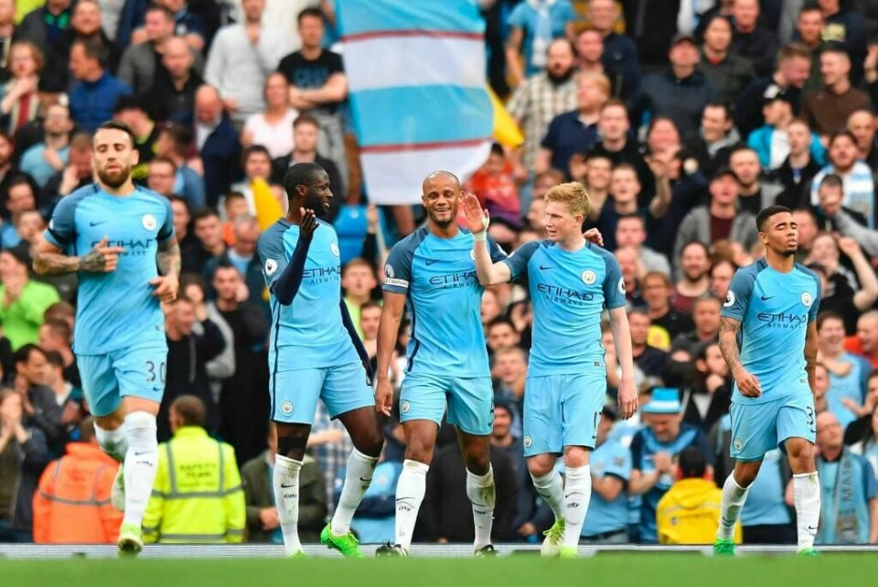SPILLER: Manchester City spiller i helga. De er et av lagene som spiller om å bli med i mesterligaen.