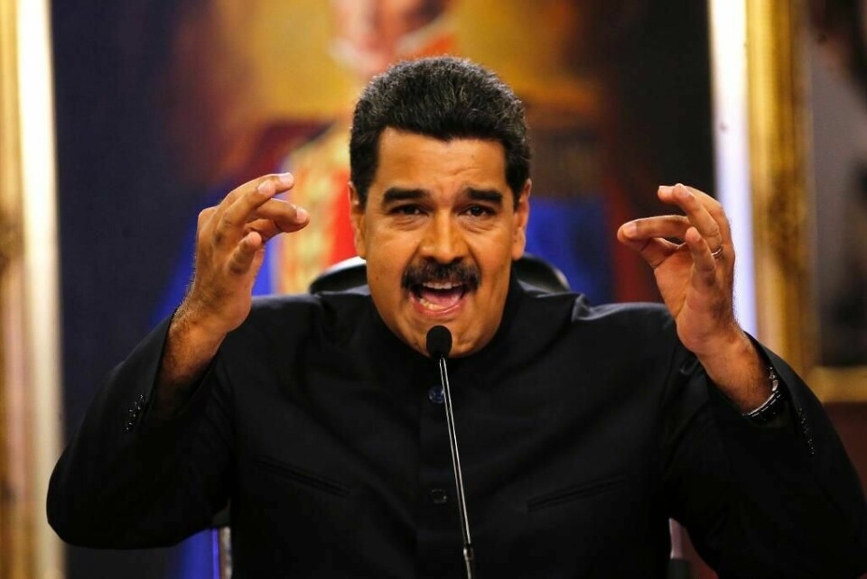 TALTE: Nicolás Maduro talte til folket i Venezuela tirsdag. Presidenten fortalte om et terrorangep mot Høyesterett.