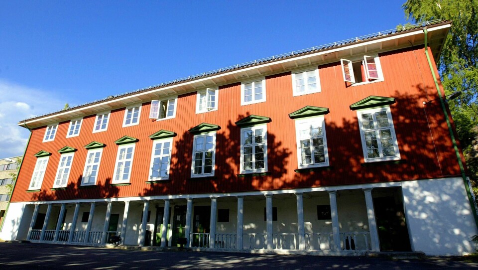 SKOLE: Folk vil gjerne gå et år på en folkehøyskole. På bildet er Rønningen Folkehøgskole i Oslo.