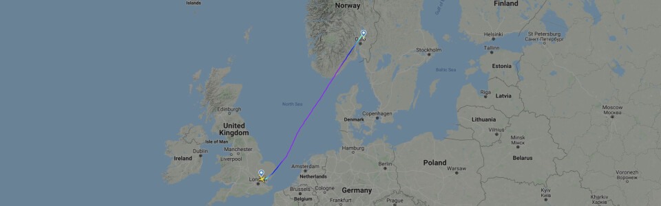 FANT TRUSSEL: Det ble funnet en trussel ombord i flyet. Der var det skrevet at det også fantes en bombe på flyet fra Ryanair. Bildet viser flyruta til flyet fra Ryanair.
