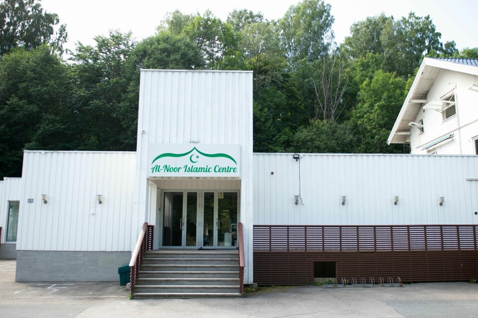 TO NYE TRUSLER: Al-Noor Islamic Center har fått to nye trusler det siste året. Begge har kommet etter at moskeen ble utsatt for terror for ett år siden.