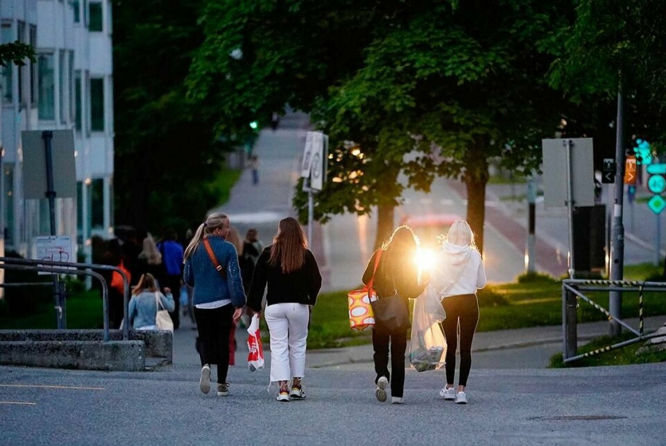 STUDENTER: Det har vært nok en natt med mye festing i Trondheim. Politiet håer studentene snart begynner å lese isteden. Bildet er fra Fadderuka i Trondheim.
