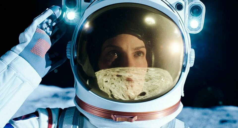 ROMFERD: Skuespilleren Hilary Swank reiser til mars i serien «Away». Den kan du se på strømme-tjenesten Netflix i høst.