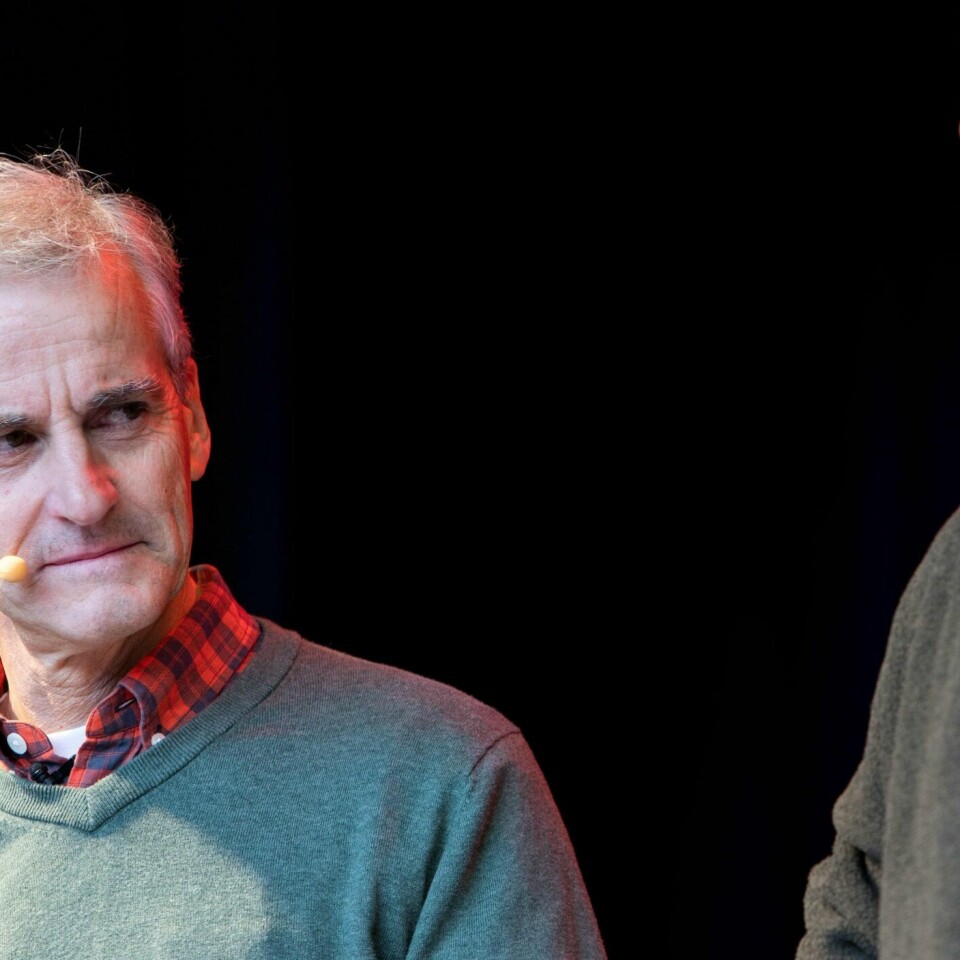 VALG: Jonas Gahr Støre leder Ap. Han reiser til Nord-Norge for å hjelpe partiet. Her er han sammen med Trygve Slagsvold Vedum, som leder Sp. Bildet er fra en debatt i fjor.