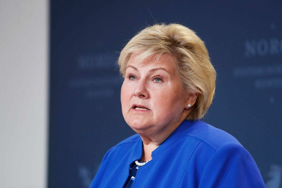 KRAV: Statsminister Erna Solberg kom med et eget forslag til ny avtale om politikk for bompenger. Hun krever at alle partiene blir enige om denne for å kunne bli i regjering.