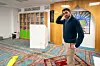 Bildet viser styremedlem Irfan Mushtaq i bønnerommet på Al-Noor-moskeen.