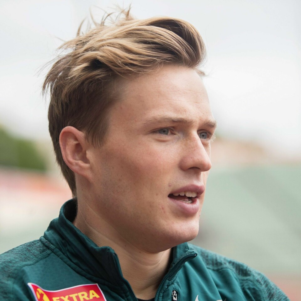 FLYTTET: Løperen Karsten Warholm og resten av troppen byttet hotell før VM i friidrett.