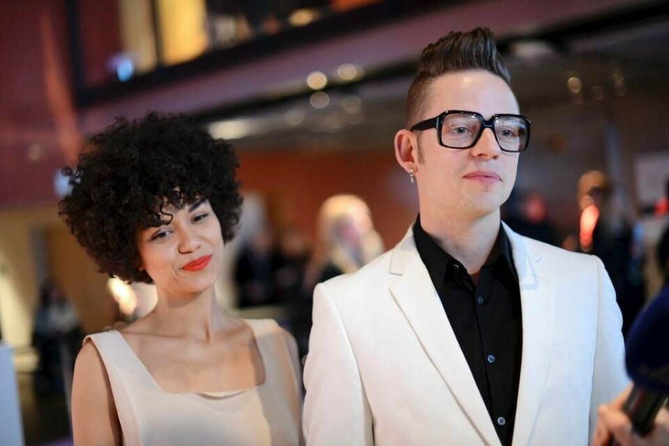 PRIS: Artist Jarle Bernhoft er gift med Lisa Bernhoft-Sjødin. Her er de sammen under Spellemann-prisen i Stavanger i 2013. Han har vunnet priser selv for musikken sin.
