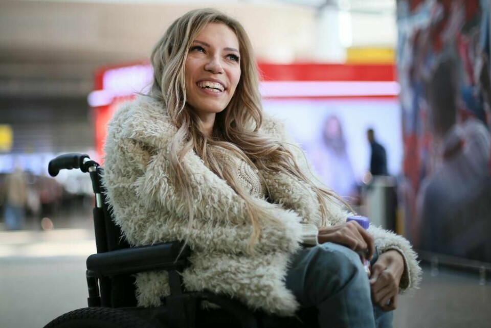 NEKTET: Julija Samojlova er Russlands sanger i Eurovision. Hun får ikke komme inn i Ukraina der finalen er. Men hun vil ikke være med over satelitt.
