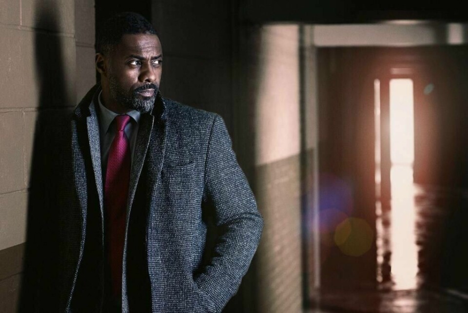 FILMSTJERNE: Idris Elba låner stemmen sin til filmen «Jungelboken». For mange er han kjent som detektiven Luther.