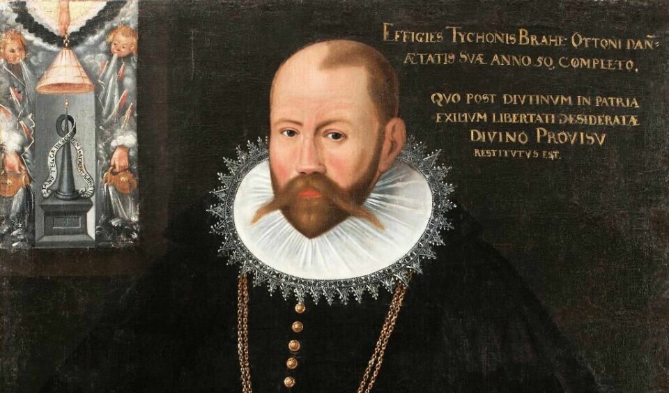 STJERNEKIKKER: Tycho Brahe var dansk vitenskapsmann. Han hadde store kunnskaper om himmelen og universet.