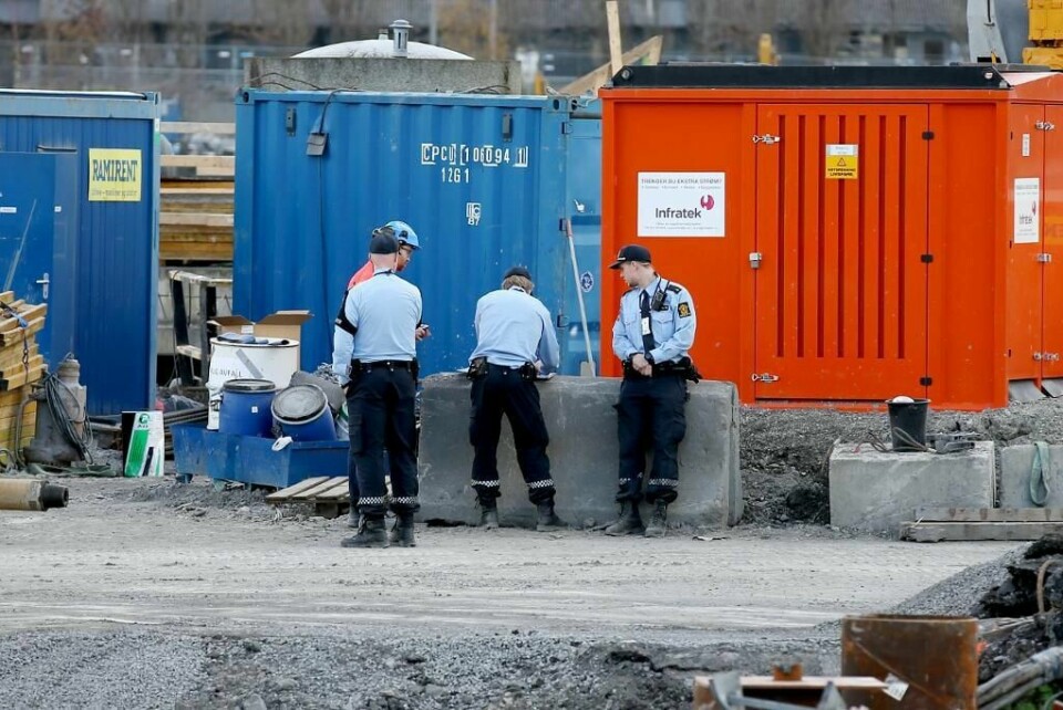 DØD: En person er funnet død i Oslo. Den døde lå inni et rør. Politiet etterforsker saken.