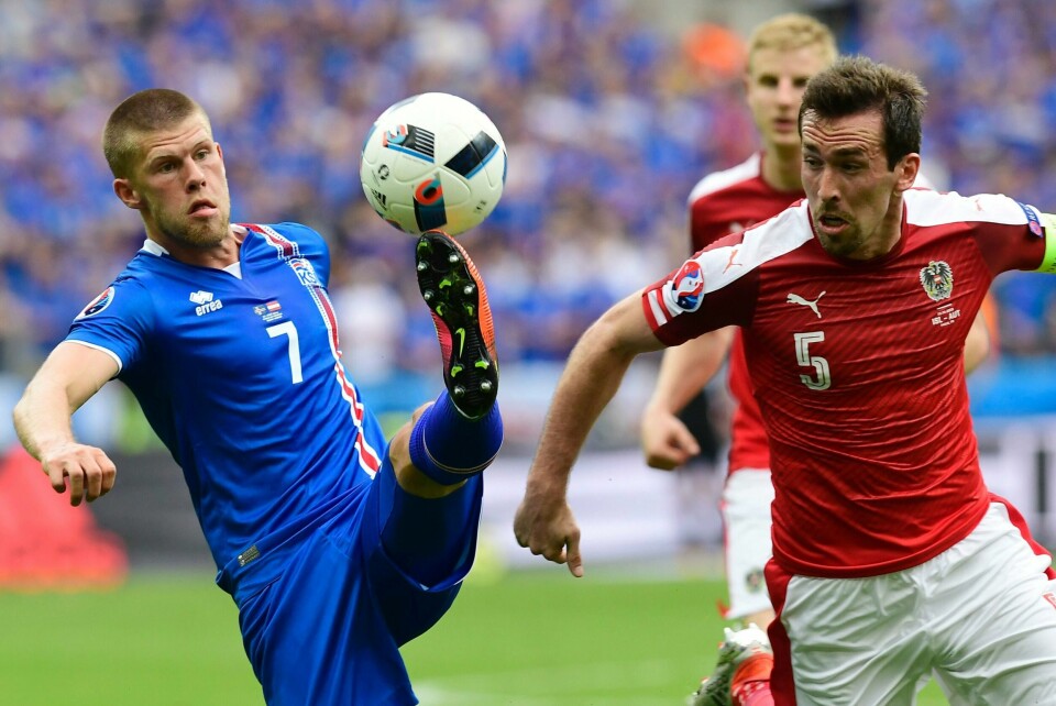 HISTORISKE: Det islandske landslaget imponerer. I kveld spiller de mot England i åttendelsfinale. Her er et bilde fra kampen mot Østerrike.