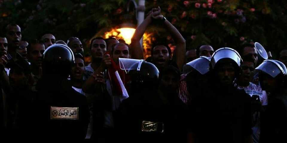 SINTE: USAs utenriksminister Hillary Clinton ble møtt av hissige demonstranter i Egypt.