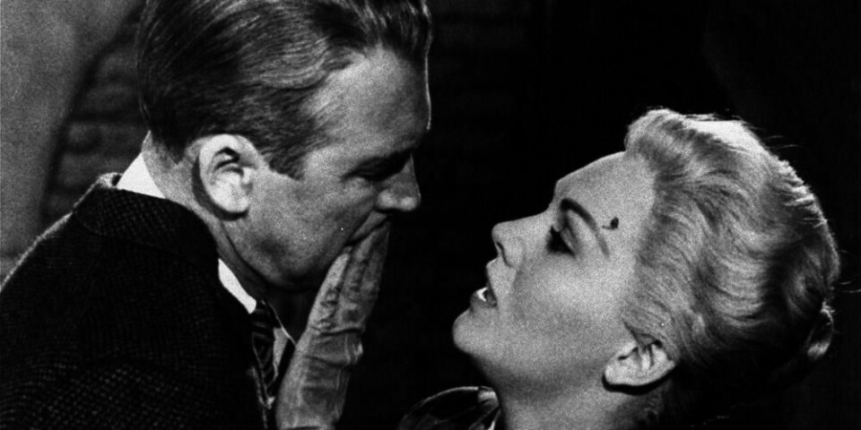 BEST: «Vertigo» fra 1958 er kåret til den beste filmen gjennom alle tider. Filmen er regissert av britiske Alfred Hitchcock. James Stewart og Kim Novak spiller hovedrollene.