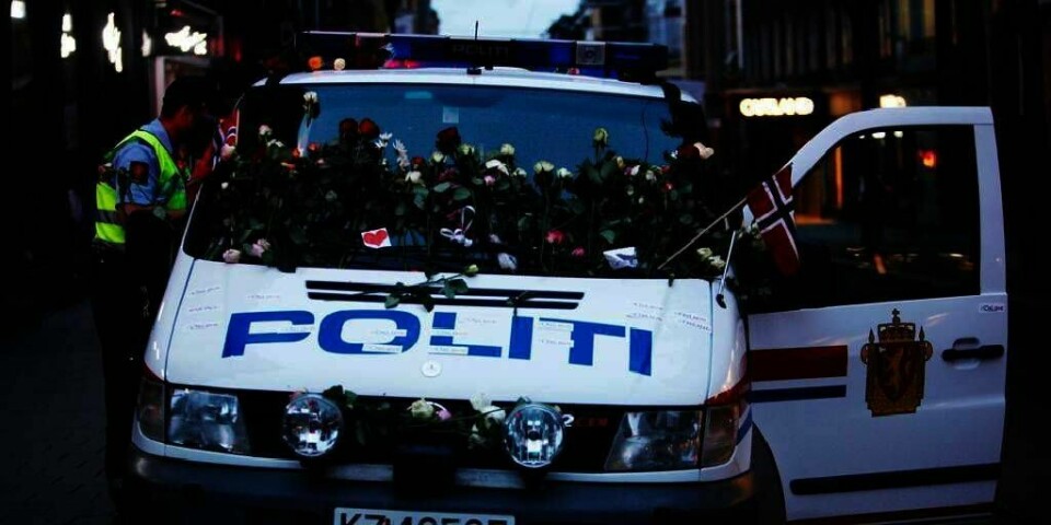 KRITIKK: Politiet jobbet ikke godt nok 22. juli i fjor. Det skriver 22. juli-kommisjonen i en rapport. Det er en gruppe som har undersøkt alt som skjedde under terror-angrepene i fjor.