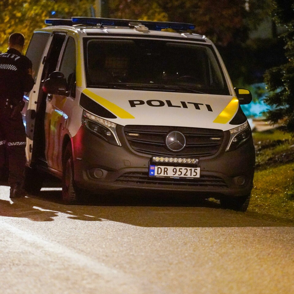 KNIVSTIKKING: Politiet pågrep en mann for drapsforsøk. Det skjedde i Drammen onsdag. Politiet har siktet en mann for drapsforsøk på sin kone etter knivstikkingen på Galterud i Drammen onsdag.Foto: Terje Bendiksby / NTB