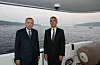 Natos generalsekretær Jens Stoltenberg og Tyrkias president Recep Tayyip Erdogan på båttur i Bosporos i Istanbul fredag. Foto: Tyrkias presidentkontor via AP / NTB