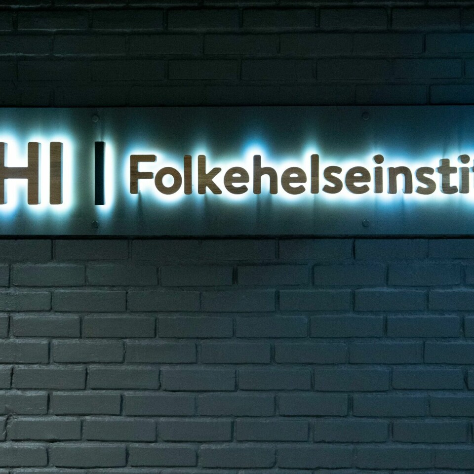 FHI: Folkehelse-instituttet har oppdaget utbrudd av salmonella. Bildet viser logoen til Folkehelseinstituttet.