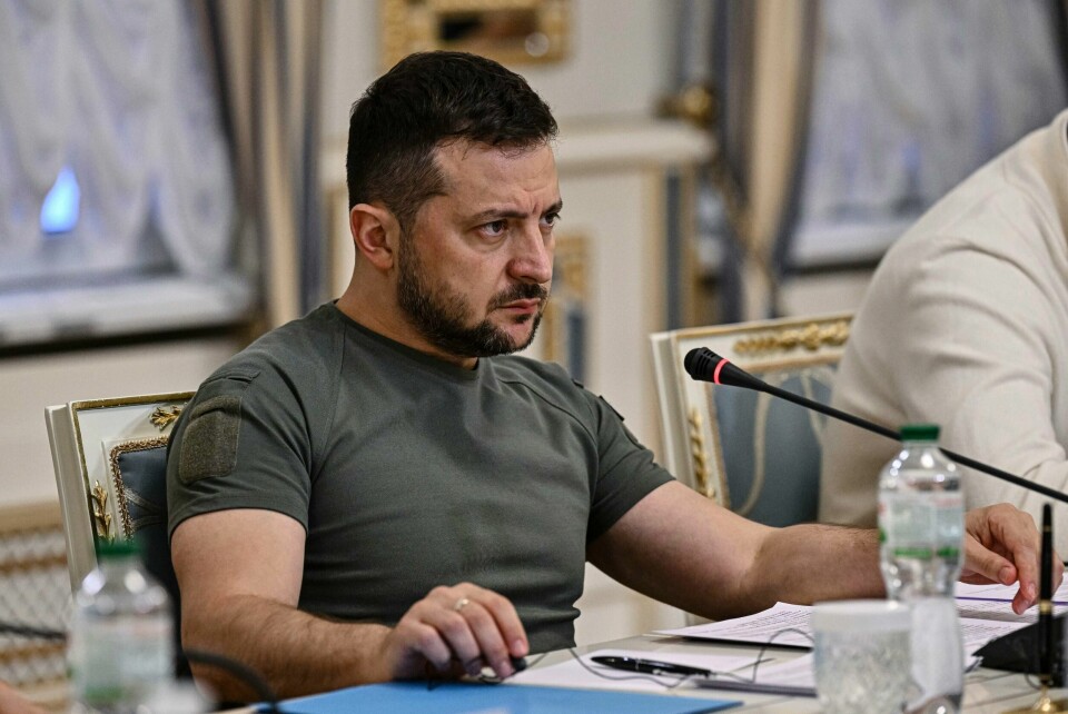 KÅRING: Ukrainas president Volodymyr Zelenskyj ble kåret til årets person av Time Magazine. Ukrainas president Volodymyr Zelenskyj under møtet med USAs utenriksminister Antony Blinken. Foto: Genja Savilov / AP / NTB