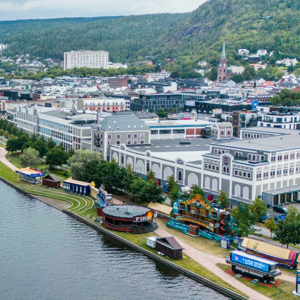 UGYLDIG: Vedtaket om å kun ta imot ukrainske flyktninger er ugyldig, ifølge Statsforvalteren. Bildet viser Drammen. Foto: Lise Åserud / NTB.