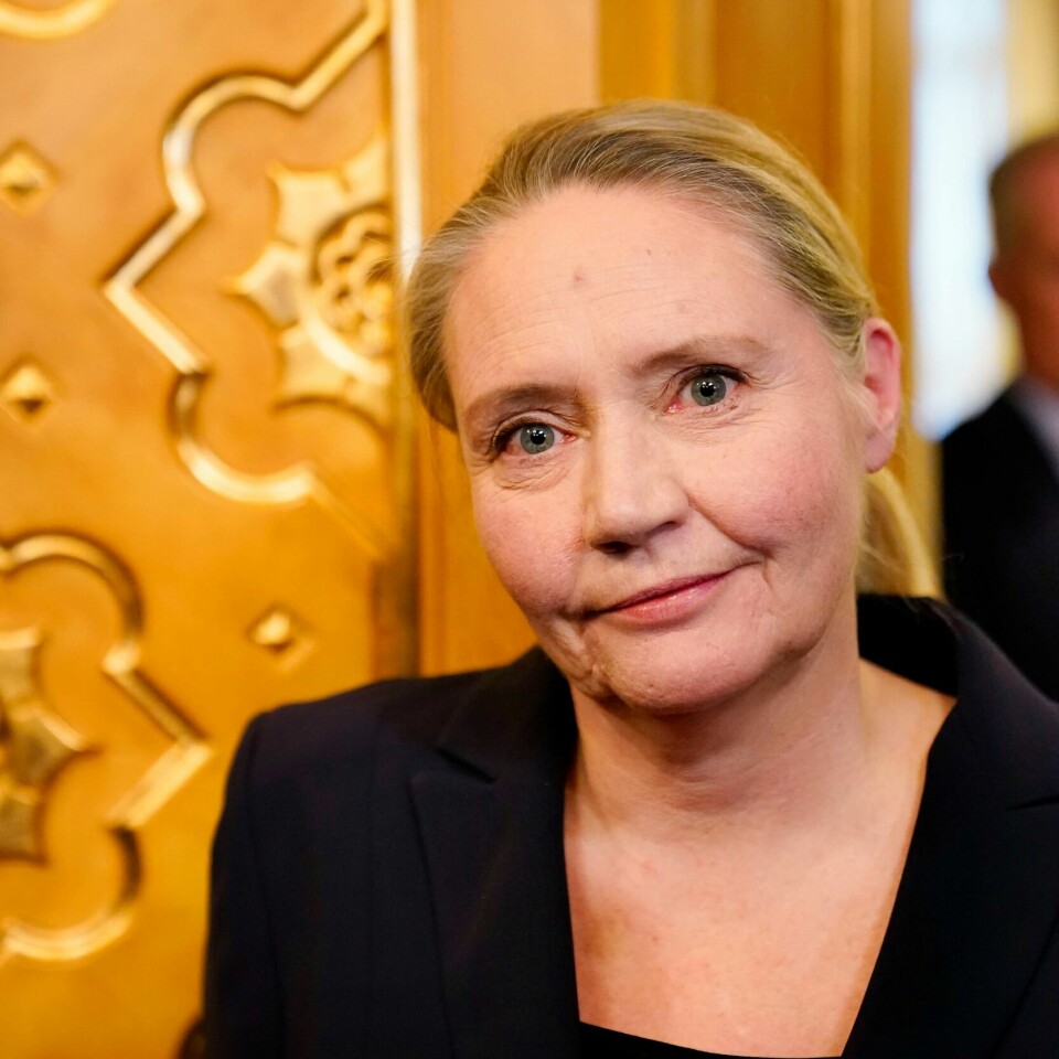 LAGT BORT: Saken mot Eva Kristin Hansen er blitt lagt bort av statsadvokaten. Det sier Hansen selv til NTB. Eva Kristin Hansen etter et møte med de parlamentariske lederne torsdag i forrige uke. Senere på dagen kunngjorde hun at hun ville trekke seg som stortingspresident. Foto: Torstein Bøe / NTB