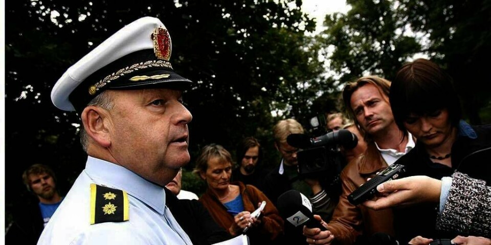 JOBB: Finn Abrahamsen jobbet som politi. Han måtte slutte før han ville. Det var fordi han var blitt over 57 år. Abrahamsen mener at folk må bestemme selv når de vil slutte å jobbe.