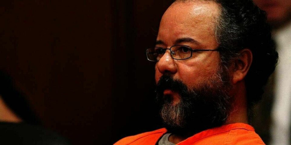 DØD: Ariel Castro ble i går funnet død på fengsels-cellen sin. Politiet tror han har tatt sitt eget liv. Han ble dømt for å ha holdt tre kvinner fanget i huset sitt i ti år.