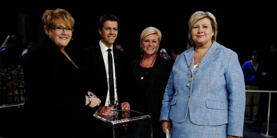 NEI: Venstre og KrF er skeptiske til å sitte i regjering med Frp. Det sa lederne Trine Skei Grande og Knut Arild Hareide mandag. Fra venstre: Trine Skei Grande, Knut Arild Hareide, Siv Jensen fra Frp og Erna Solberg fra Høyre.