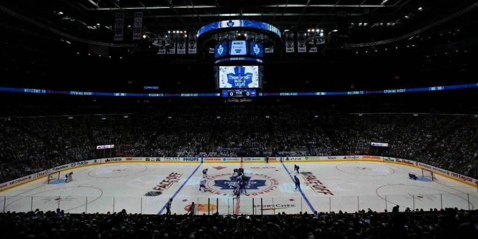 STARTER SNART: Natt til torsdag er det sesongstart i NHL. Bildet er fra en kamp mellom lagene Toronto Maple Leafs og Montreal Canadiens i 2014.