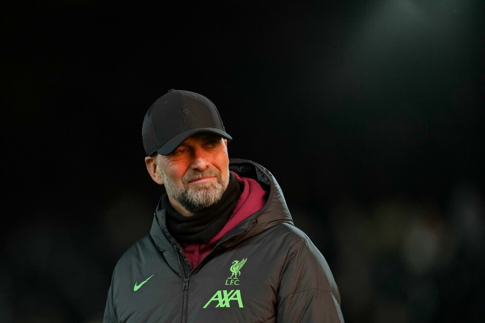 FOTBALL: Jürgen Klopp er trener for Liverpool. Etter denne sesongen gir han seg som trener. Jürgen Klopp gir seg i Liverpool. Foto: Kin Cheung / AP / NTB