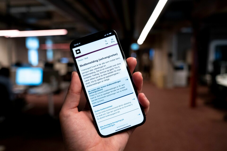 SKATTEMELDINGEN 2023: I mars sender Skatteetaten ut skattemeldingen for 2023. Bilde av digital skattemelding på mobil. Foto: Torstein Bøe / NTB