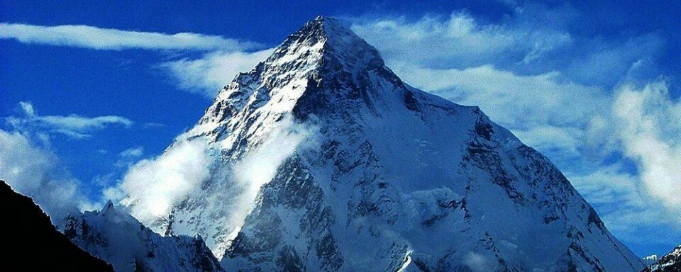 FARLIG: En svensk fjellklatrer døde fredag. Han prøvde å nå toppen på fjellet K2 i Himalaya. Mange mener at K2 er verdens farligste fjell. Norske Rolf Bae døde i 2008 da han prøvde å nå fjelltoppen.