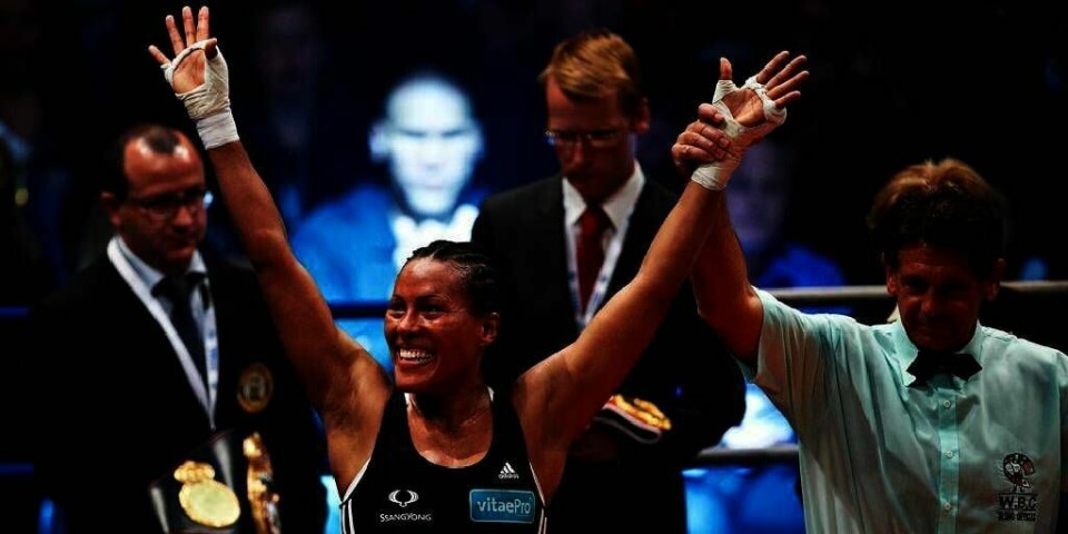 KLAR: Cecilie Brækhus har vunnet alle kamper hun har gjort. Nå skal hun bokse mot den beste kvinnelige bokseren i verden. Det er Holly Holm fra USA.