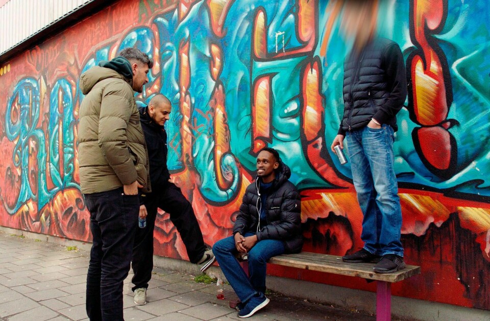 TV: Programleder Leo Ajkic leder en ny TV-serie. Den skal blant annet handle om uro for innvandring. Ajkic besøkte Sverige.