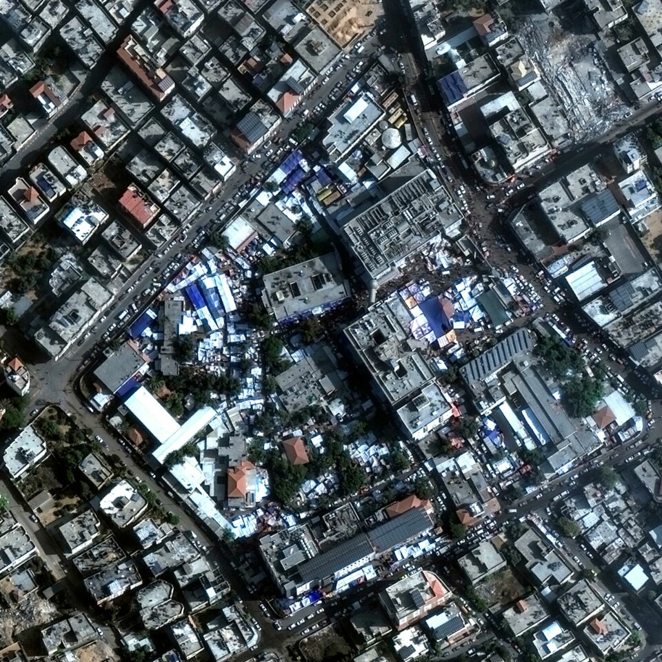 SYKEHUS: Satellittbilde av Shifa-sykehuset og området rundt. Satellittbilde av Shifa-sykehuset og området rundt. Foto: Maxar Technologies via AP / NTB