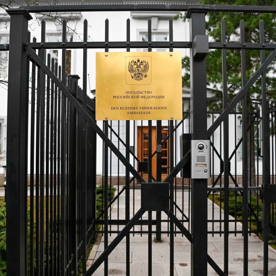 UTVIST: Sverige utviser fem russiske diplomater. For to uker siden ble 15 russere utvist fra Norge. Bildet viser den russiske ambassaden i Norge.