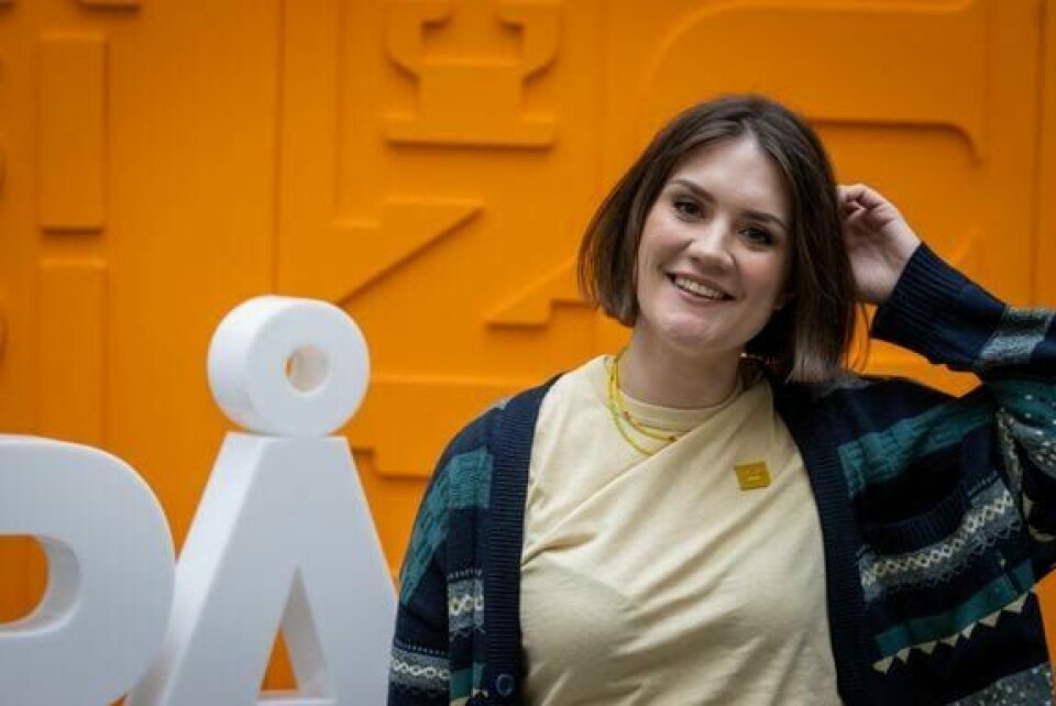 TV: Komiker Isalill Kolpus erstatter Pernille Sørensen i Nytt på Nytt. Komiker Isalill Kolpus erstatter Pernille Sørensen i Nytt på Nytt. Foto: Kjetil Solhøi / NTB