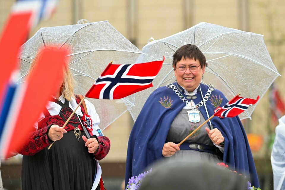 FORMANNSKAP: Ordføreren er også medlem av formannskapet. Slik som ordfører Rita Ottervik i Trondheim. Trondheim-ordfører Rita Ottervik var på plass for å se på barnetoget i byen. Foto: Joakim Halvorsen / NTB